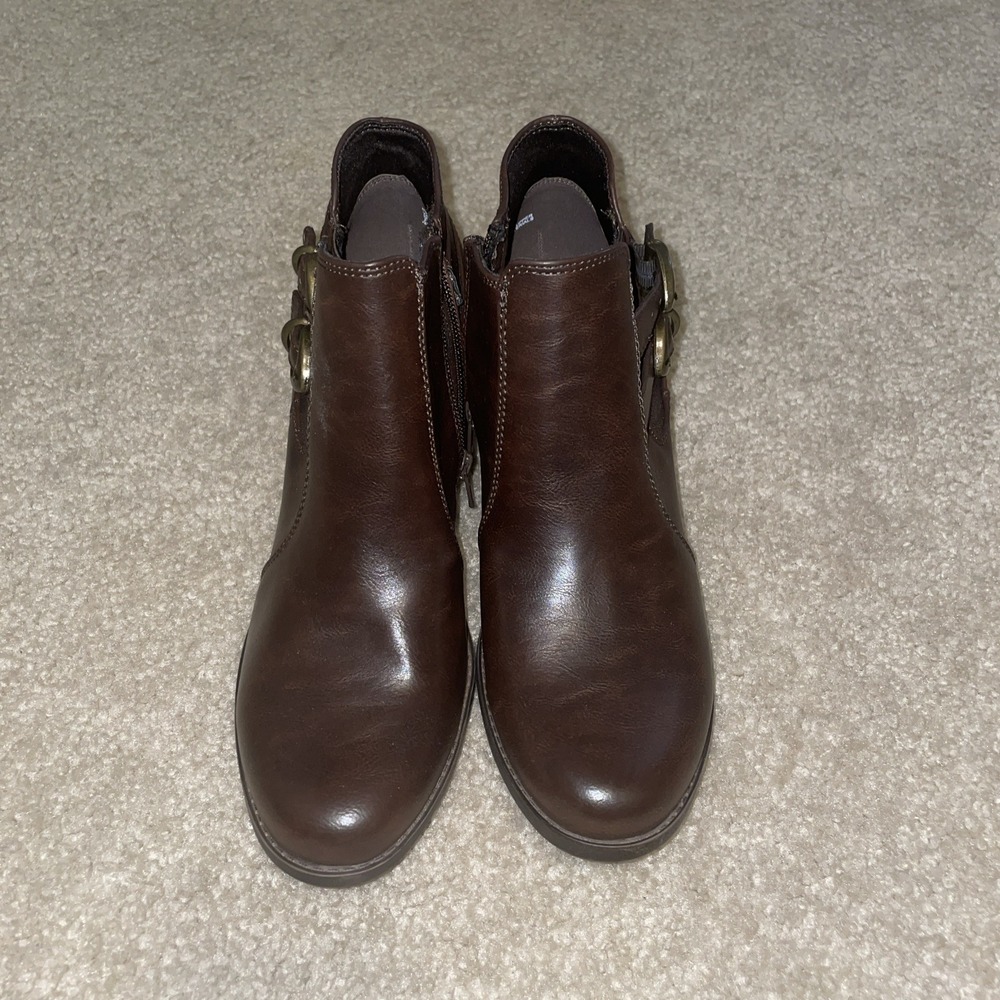 Baretraps Womens Brown Ankle‎ Boots Double Buckle Block Heel Booties Size 11M